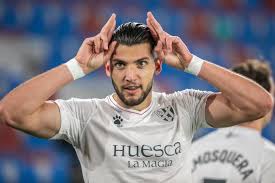 Rafa mir tiene claro que quiere enfrentarse al valencia la próxima temporada. Fichajes Valencia Cf Rafa Mir Sigue En La Orbita Blanquinegra
