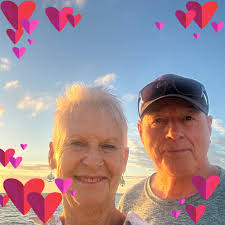 Hi everyone! Can anyone recommend a good jeweller in the area? I need a  couple of necklaces repaired that are broken.