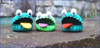 Kronkorken Verwandeln Sich In Frosche Pelikan Frosch Basteln Basteln Mit Kronkorken Basteln Und Selbermachen