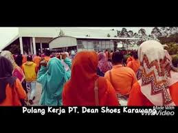 Search for a foot locker store near you. Suasana Pulang Kerja Pt Dean Shoes Karawang Youtube