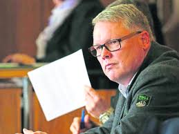 Garmisch-Partenkirchen: SCR-Ex-Geschäftsführer Ralph Bader siegt vor Gericht