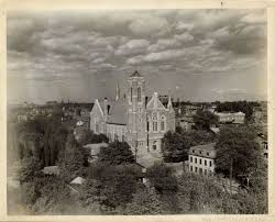 La Villa Manrese Et L Ancienne Eglise Notre Dame Du Chemin Avant 1936 Eglise Notre Dame Quebec Et Eglise