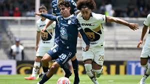 Duelo de Panameños en la Liga MX: Carrasquilla, Díaz y Más se Enfrentan - Imagen principal del artículo
