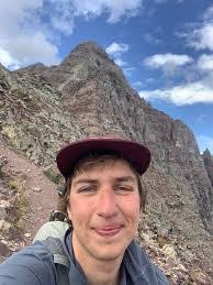 Craig Alvarez's Instagram, Twitter & Facebook