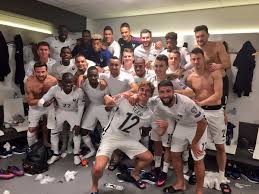 Il est encore trop tôt. Equipe De France On Twitter La Joie Des Bleus Dans Le Vestiaire Fiersdetrebleus