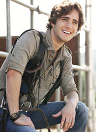 In 2010, at the age of 20 years, he appeared in the tv series pretty little liars as alex santiago and in 90210 as javier luna which was practically me with a. Diego Boneta Diego Boneta Good Looking Men Attractive People