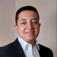 100+ perfiles de «Ariel Luis»