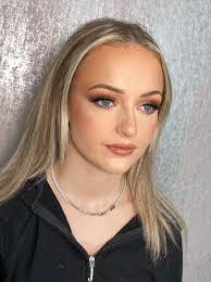 Glenda Holifield's Instagram, Twitter & Facebook