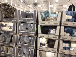 Inventory and pricing at your store will vary and are subject to change at any time. Monte Jarden Jacquard Velvet Blanket Queen King Costcochaser