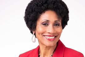 Lorene Gregory returns home to help minority firms connect to corporate  contracts –