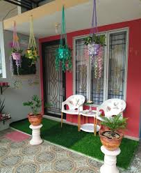 Teras seperti tudung yang memayungi bagian inti rumah, bisa dibilang sebagai wajah dari sebuah rumah. Model Teras Depan Minimalis Yang Sempit Klikbuzz