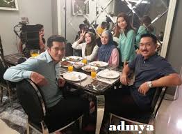 Drama 20 episod ini merupakan arahan raja ahmad alauddin dan terbitan suhan movies for faster navigation, this iframe is preloading the wikiwand page for jangan padam rindu. Jangan Padam Rindu