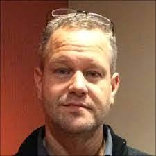 Earl Gothier's Instagram, Twitter & Facebook