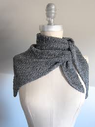 Match it with shorts or make a longer version to have as a beach coverup. Espace Tricot Blog Page 20