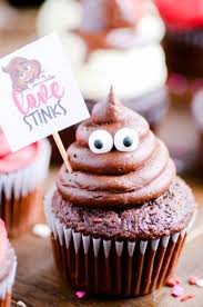 3 Cute Easy Valentine S Day Cupcakes Recipe Easy Cupcakes Valentine Day Cupcakes Savoury Cake