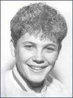 Michelle "Mitch" Ring (1996)