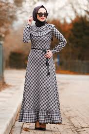 En Guzel Nayla Collection Tesettur Ekose Elbise Modelleri Moda Tesettur Giyim Elbise Elbise Modelleri Kadin Modasi Elbiseler
