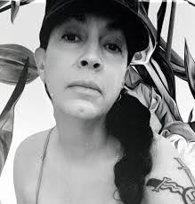 Claudia Baskin's Instagram, Twitter & Facebook