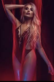 Sophie Lloyd | MOTHERLESS.COM ™