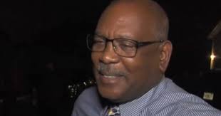 Fighting fallout from city manager's firing