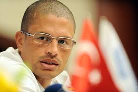 Sevgi ortamından mutluyum”