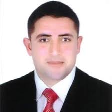 في لفتة انسانية رائعة من الاستاذ مدحت اليماني تكريم الاستاذ ابراهيم جبرائيل  كبير معلمي الرياضيات لك منا كل الاحترام والتقدير استاذنا الفاضل