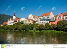 Discover the family tree of charles ii françois (karl ii franz) d'autriche styrie for free, and learn about their family history and their ancestry. Frohnleiten Riviere De Mur En Styrie Autriche Image Stock Image Du Patrimoine Hotel 82755103