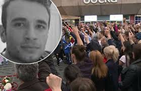 Maybe you would like to learn more about one of these? Zweifelhafter Todesfall Ein Ganzes Land Protestiert Fur David Dragicevic Video Kosmo