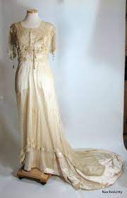 Antique Edwardian Wedding Dress Glass Beads Titanic By Nachokitty Edwardian Gowns Edwardian Wedding Dress Old Fashioned Wedding Dresses