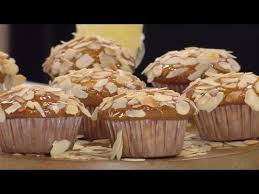 طريقة عمل بيسكوي رولي بالشوكولا من حصة أذواق خديجة 2 Samira Tv Youtube Food Desserts Breakfast
