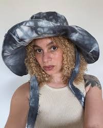 Karla Polk's Instagram, Twitter & Facebook