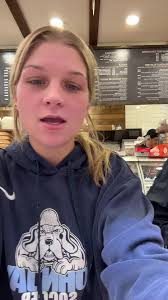 Emmafisher.4 (@emmafisher.44)