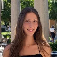 Vicki Abrams's Instagram, Twitter & Facebook