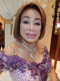 Kee Hua Chee Live!: PART 1---KAVITA SIDHU MARRIES ROBERTO GUIATI IN GRAND,  GLITTERING WEDDING AT GRAND HYATT BALLROOM ON 8 JANUARY 2016 WITH 500  DEAREST AND NEAREST TO TOAST THE COUPLE OF THE YEAR!