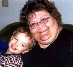 Diane Knowles's Instagram, Twitter & Facebook