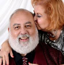 Where can I take my boys to get a picture with Santa in Lebanon?