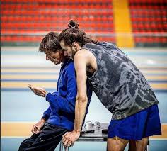 1 x world indoor championships gold medallist. Atletica Il Dolce Messaggio Di Tamberi Per Papa Marco