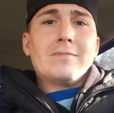 Ben VanSumeren went down after the opening kick