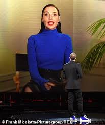 Brianne sidonie desaulniers (born october 1, 1989), known professionally as brie larson, is an american actress and filmmaker. Gal Gadot Brie Larson And Keanu Reeves Help Honor 2020 S Top Video Games At Annual Game Awards Aktuelle Boulevard Nachrichten Und Fotogalerien Zu Stars Sternchen