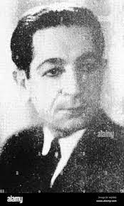 Howard Mcmillan's Instagram, Twitter & Facebook