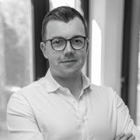 5300+ "Schnee" profiles