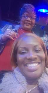 Good morning America!!!! Help me wish this beauty a Happy Birthday today!  Love ya ma! Enjoy your day!