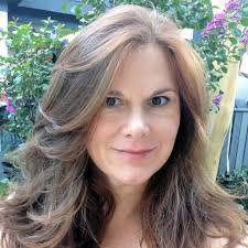 Kimberley Austin's Instagram, Twitter & Facebook