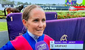 Anne McDonnell (@McDonnellAnne)