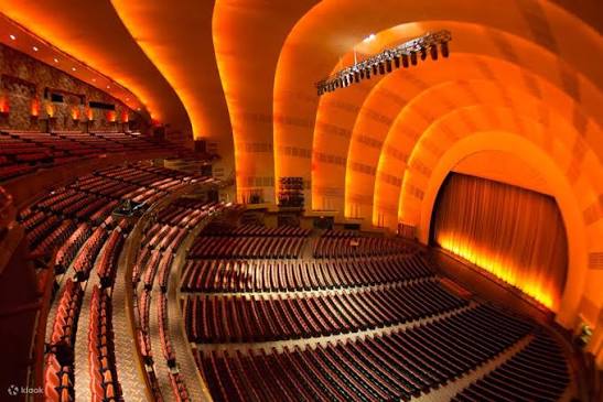 Radio City Music Hall & Rockefeller Center