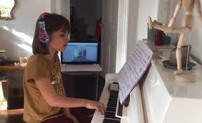Les Premiers Cours De Musique A Distance En Video