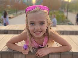 Fundraiser for Maria Moen by Michaela Synhorst : Donate to Support Alexa  Moen's Medical Care