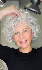 Iris Atkins (iriseatkins)