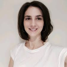 Alissa Russ's Instagram, Twitter & Facebook