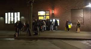 De24 1002 0500 0003 1819 07 bic. Mehr Obdachlose Suchen Schutz Vor Kalte Auf Berlins U Bahnhofen